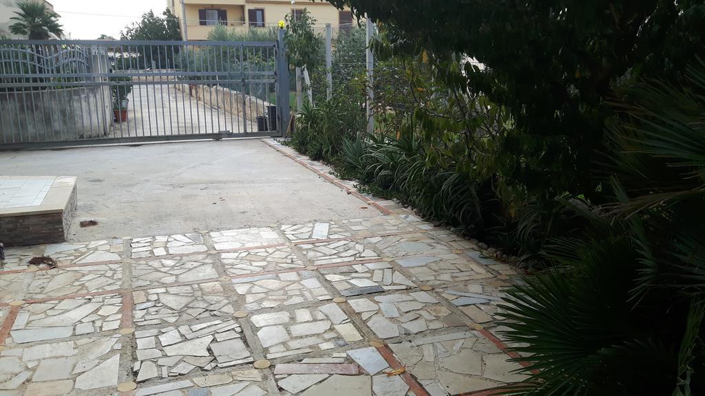 La Casetta Di Angela Hotell San Leonardo  Exteriör bild